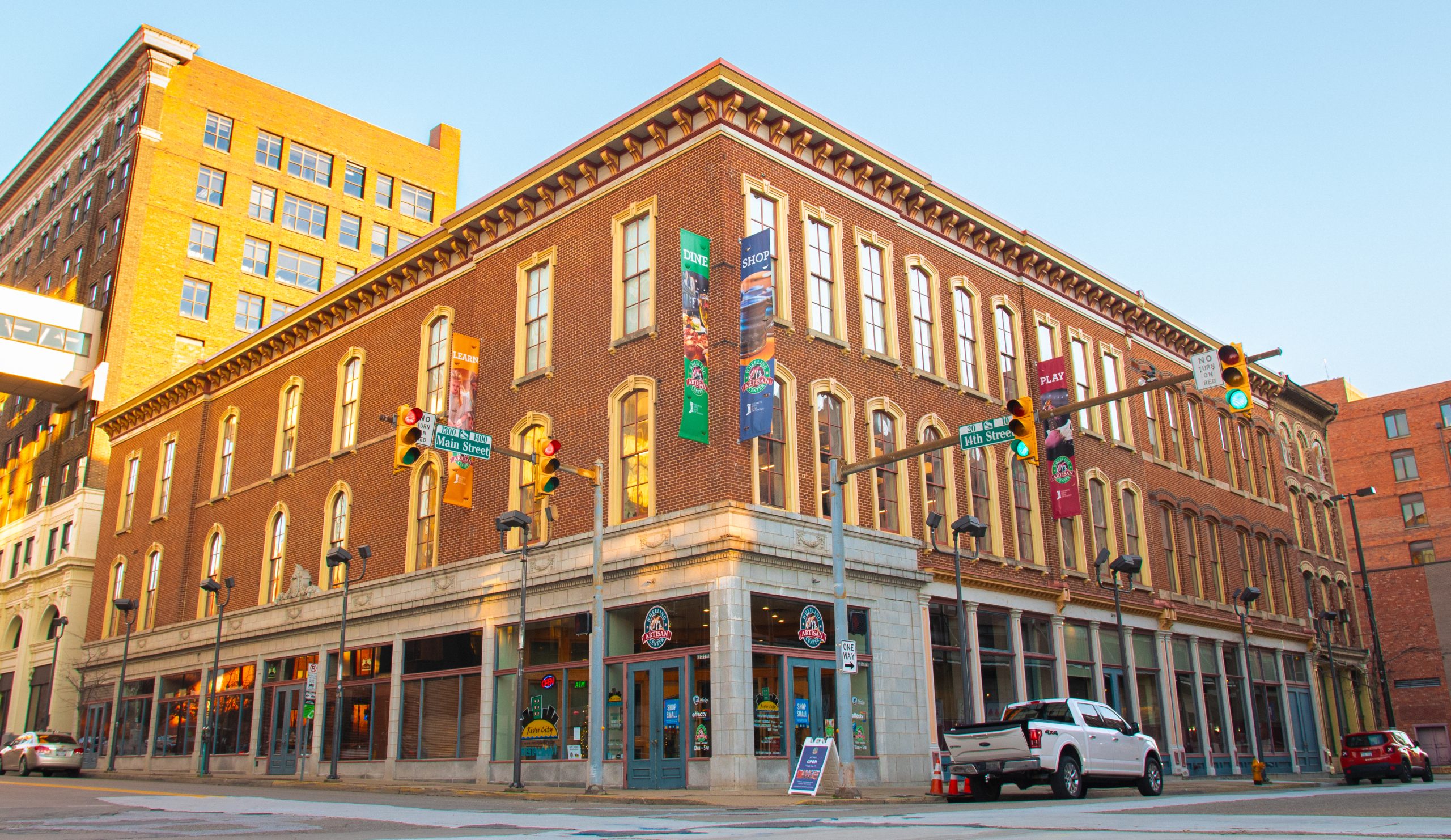 Four Local Small Businesses Compete in the Next Show of Hands